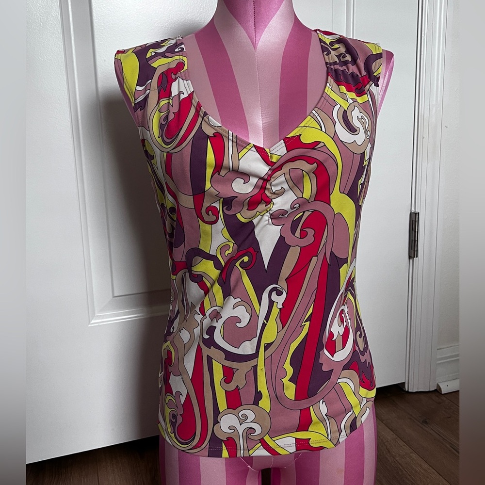 Vintage Y2K Funky Print Top‎ Size Medium